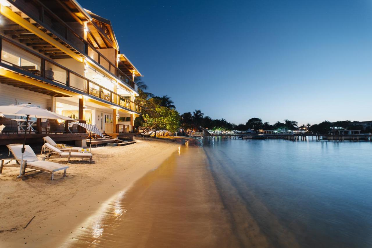 The Beach House Boutique Hotel West End Luaran gambar