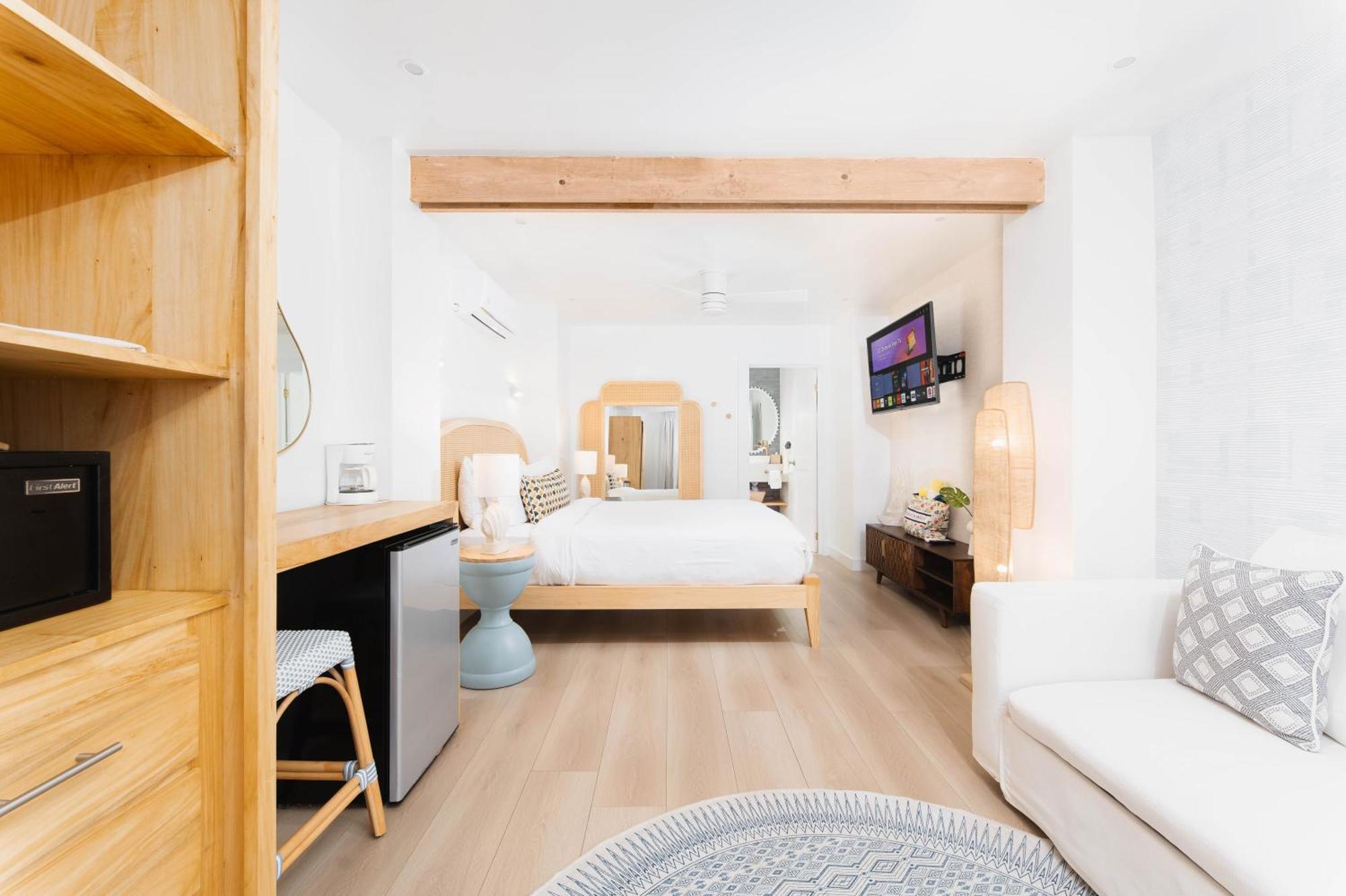 The Beach House Boutique Hotel West End Luaran gambar