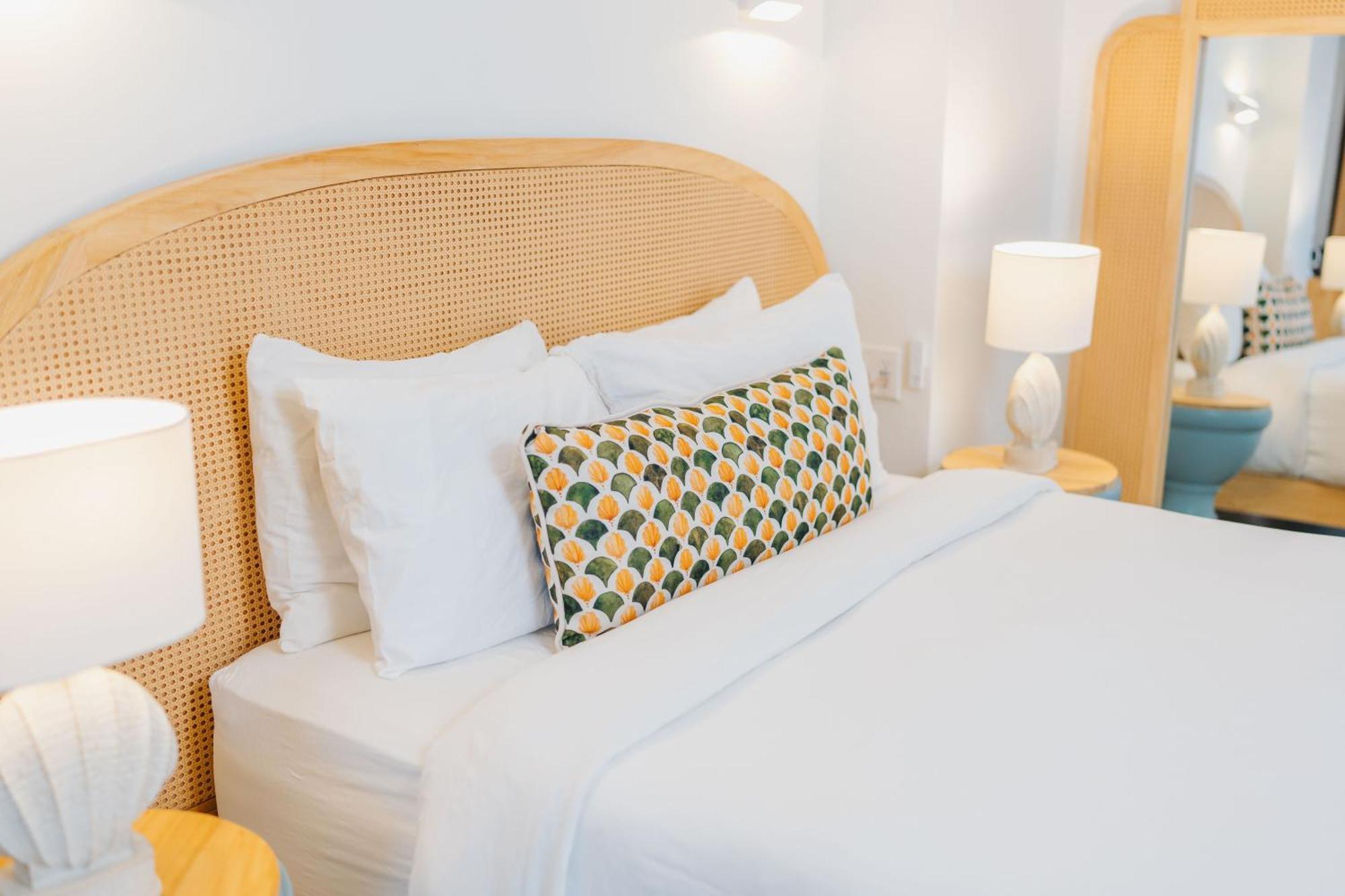 The Beach House Boutique Hotel West End Luaran gambar