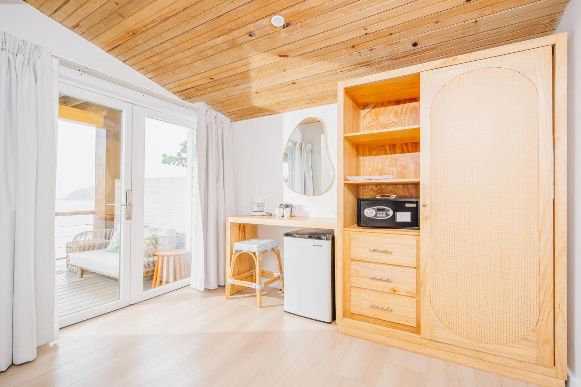 The Beach House Boutique Hotel West End Luaran gambar