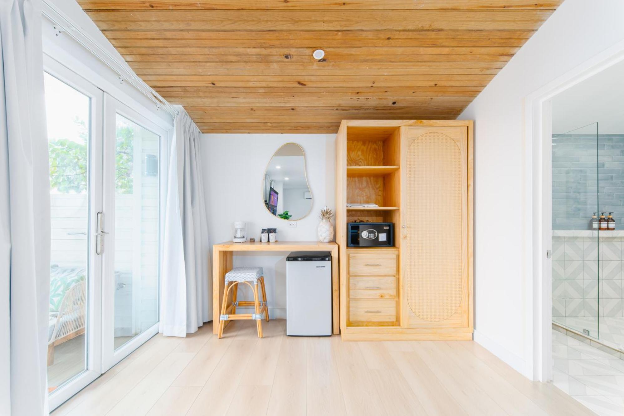 The Beach House Boutique Hotel West End Luaran gambar