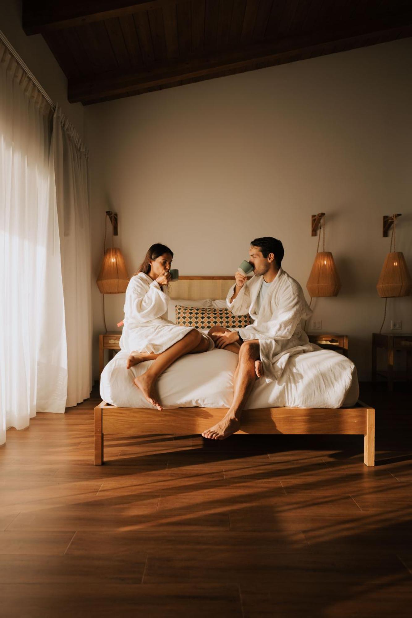 The Beach House Boutique Hotel West End Luaran gambar