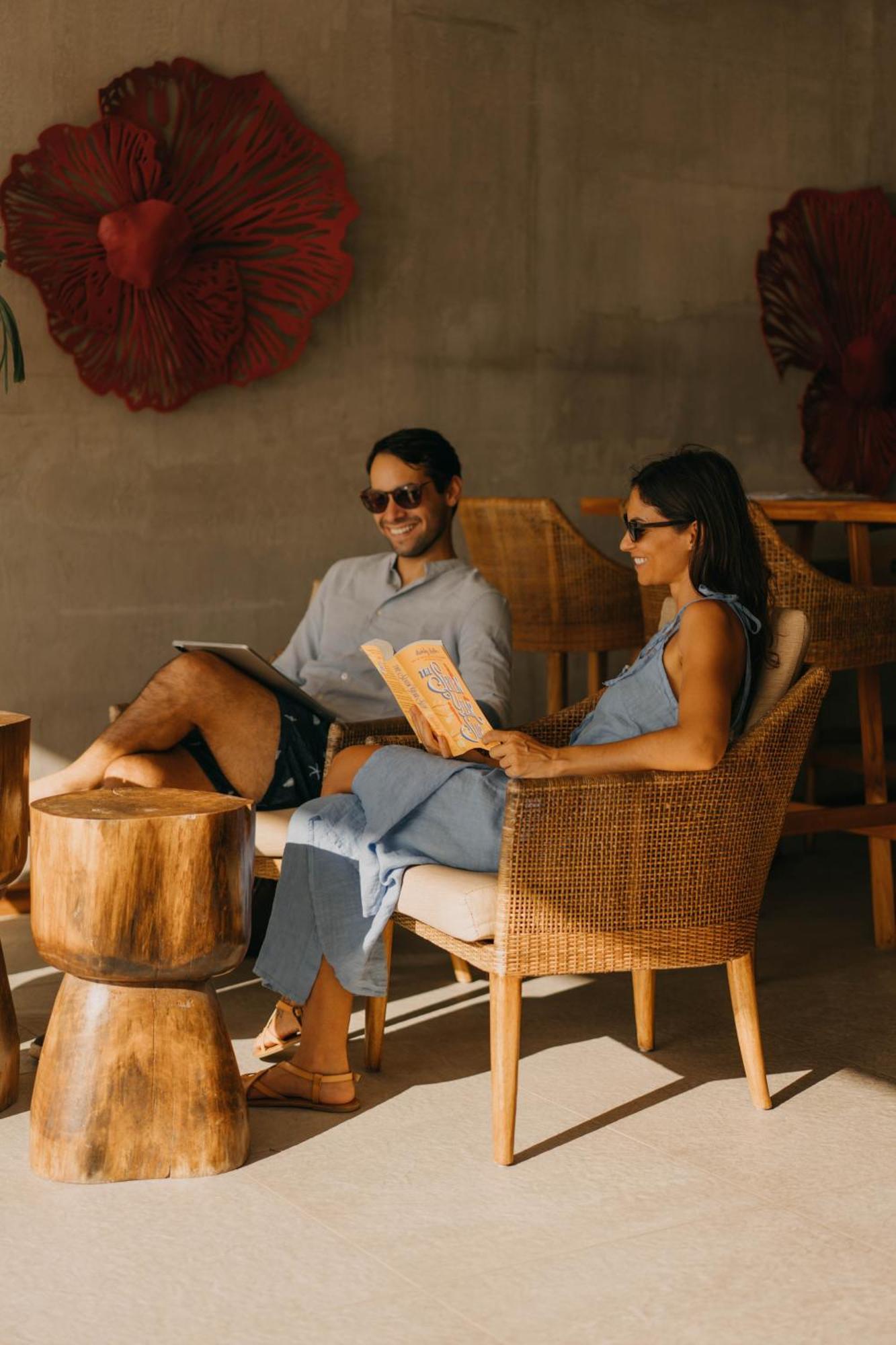 The Beach House Boutique Hotel West End Luaran gambar